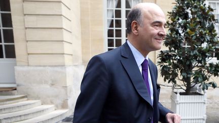 Le ministre de l'Economie et des Finances, Pierre Moscovici, le 26 octobre 2012 &agrave; Matignon. (PATRICK KOVARIK / AFP)