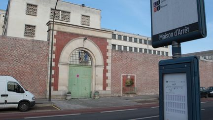 La maison d'arr&ecirc;t d'Amiens (Somme), d'o&ugrave; trois hommes se sont &eacute;vad&eacute;s mercredi 4 novembre 2015. (MAXPPP)