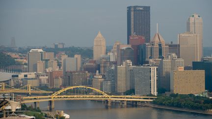 A Pittsburgh, en Pennsylvanie, des militants écologistes et la la mairie s'inquiètent des positions affichées par Donald Trump lors de sa campagne présidentielle (SAUL LOEB / AFP)