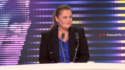 Olivia Grégoire, ministre en charge des PME, du Commerce, de l'Artisanat et du Tourisme, sur franceinfo, mercredi 21 décembre 2022. (FRANCEINFO / RADIOFRANCE)