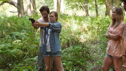 Elizabeth Olsen et John Hawkes dans &quot;Martha Marcy May Marlene&quot; de Sean Durkin
 (Twentieth Century Fox France)