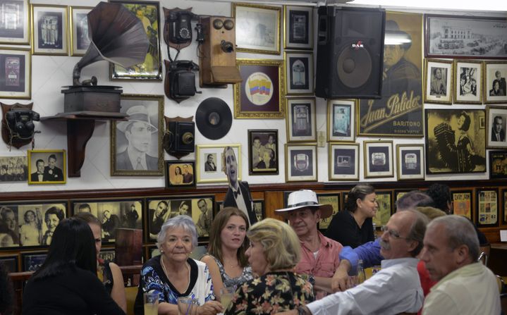 Le bar à tango Malaga Salon à Medellin, juillet 2015
 (RAUL ARBOLEDA / AFP)