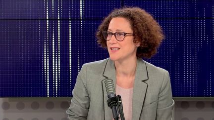 Emmanuelle Wargon, la ministre déléguée au Logement, était l'invitée du "8h30 franceinfo" dimanche 17 octobre 2021 (FRANCEINFO / RADIOFRANCE)