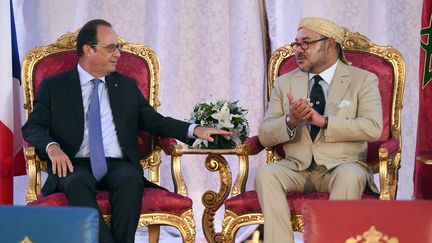 Fran&ccedil;ois Hollande et Mohammed VI, &agrave; Tanger (Maroc), le 20 septembre 2015. (FADEL SENNA / AFP)