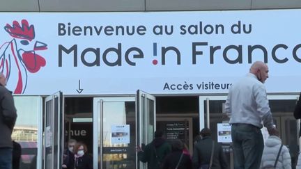 Le salon du "Made in France", porte de Versailles (Paris) fait le plein. C'est une vitrine pour les 800 exposants mais aussi une vitrine pour les candidats à l'élection présidentielle. (CAPTURE ECRAN / FRANCEINFO)