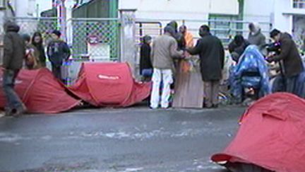 Bagnolet: destruction d'un immeuble occupé (France 3)