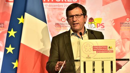 Le président du comité d'organisation de la primaire de la gauche, Christophe Borgel, le 17 décembre 2016. (CHRISTOPHE ARCHAMBAULT / AFP)