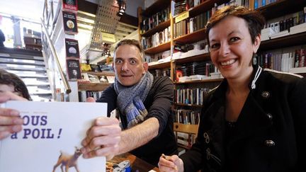 Claire Franek (à droite) et son compagnon Marc Daniau en mars 2014
 (FRANCOIS GUILLOT / AFP)