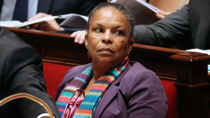 La ministre de la Justice, Christiane Taubira, &agrave; l'Assembl&eacute;e nationale, &agrave; Paris, le 23 octobre 2013. (KENZO TRIBOUILLARD / AFP)