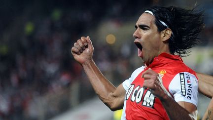 L'attaquant de l'AS Monaco Radamel Falcao, ici pris en photo &agrave; Nantes le 24 ao&ucirc;t 2014,&nbsp;a &eacute;t&eacute; pr&ecirc;t&eacute; &agrave; Manchester United &agrave; la derni&egrave;re minute du mercato. (JEAN-SEBASTIEN EVRARD / AFP)