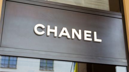 Le logo de la marque Chanel (ALEXANDER POHL / NURPHOTO)