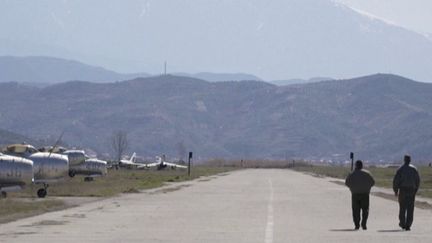 En Albanie, l’OTAN installe une base aérienne militaire