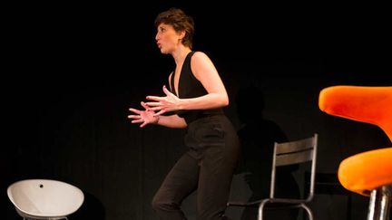 Noémie Caillault au Théâtre du Petit Sain-Martin
 (Christophe Vootz)