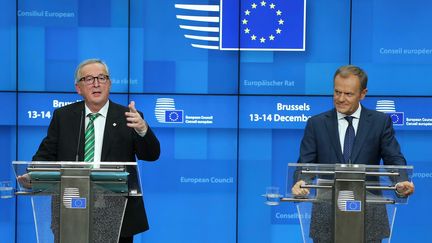 Le président de la Commission européenne, Jean-Claude Juncker, et&nbsp;le président du Conseil européen, Donald Tusk, le 13 décembre 2018 à Bruxelles. (DURSUN AYDEMIR / ANADOLU AGENCY / AFP)