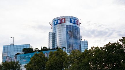 Le siège de TF1, à Boulogne-Billancourt (Hauts-de-Seine), le 31 août 2019.&nbsp; (EMERIC FOHLEN / NURPHOTO / AFP)