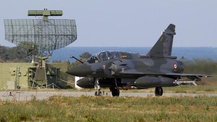 &nbsp; (Les Mirage 2000 ont été fabriqués dans les années 1990 © Reuters-Jean-Paul Pelissier)