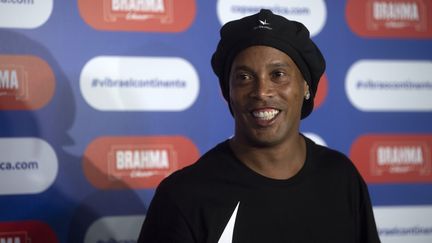 L'ancien joueur de foot brésilien Ronaldinho à Rio de Janeiro, le 24 janvier 2019. (MAURO PIMENTEL / AFP)