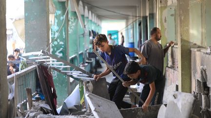 L'école Chouhada al-Zeitoun dans la ville de Gaza après un bombardement israélien le 14 septembre 2024. (DAWOUD ABO ALKAS / ANADOLU / AFP)