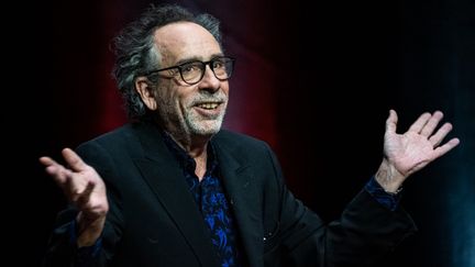 Le réalisateur américain Tim Burton au 14e Festival Lumières de Lyon le 21 octobre 2022. (NICOLAS LIPONNE / HANS LUCAS)