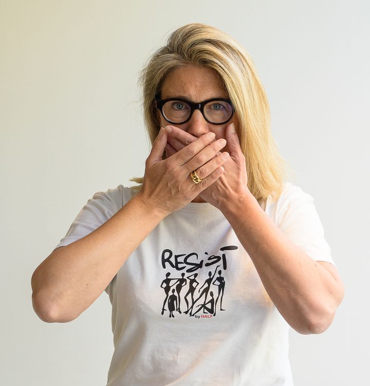 Carole Swartvagher, la créatrice du T-shirt Resist, en 2024. (JL COULOMBEL)