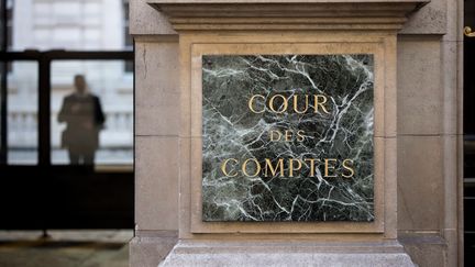 &nbsp; (Les magistrats de la Cour des Comptes soulignent les efforts de réduction du déficit public en 2015 mais craignent un dérapage en 2016 © MaxPPP)