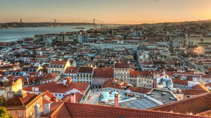 &nbsp; (Vue de Lisbonne depuis les hauteurs d'Alfama © DR)