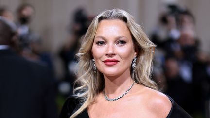 La top model Kate Moss le 2 mai 2022 au Met Gala de New York (Etats-Unis). (DIMITRIOS KAMBOURIS / GETTY IMAGES NORTH AMERICA)