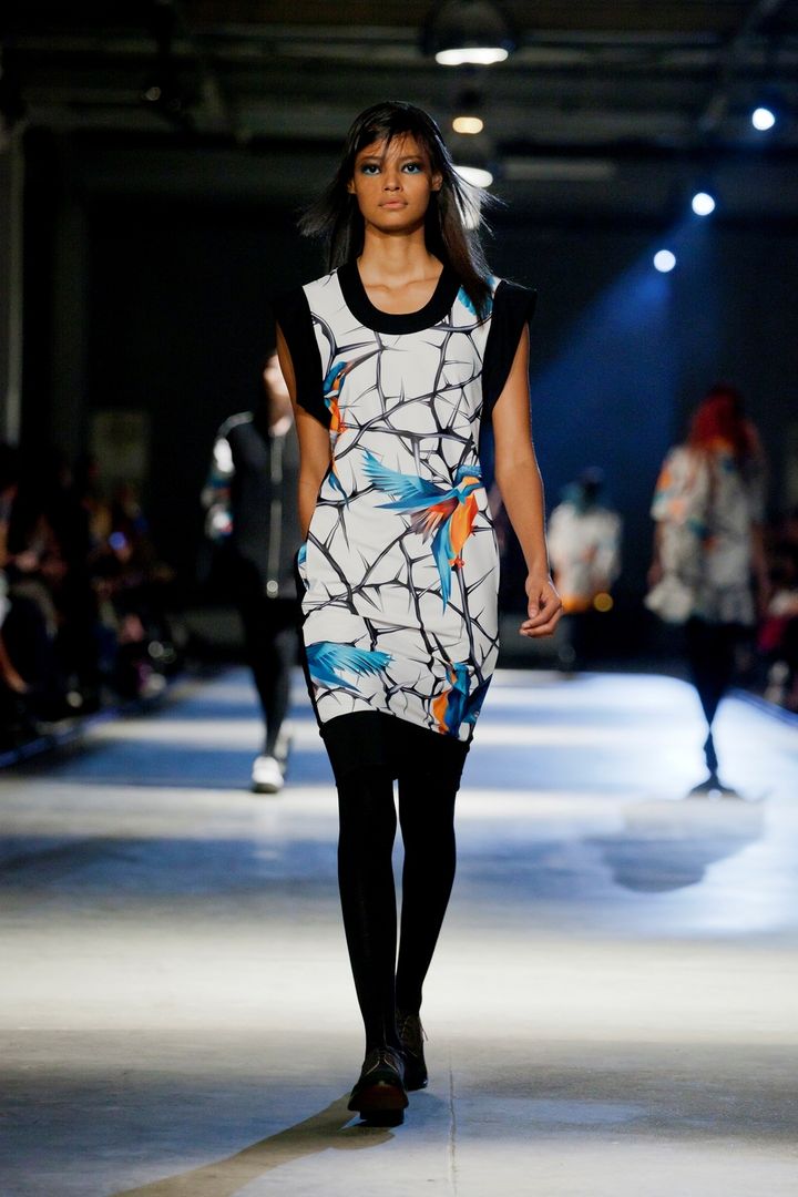 Giles Deacon pap ah 2014-2015, à Londres
 (DR )