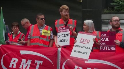 Royaume-Uni : l’inflation record provoque des grèves historiques dans les transports