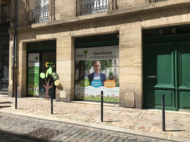 Le local de campagne du candidat écologiste Pierre Hurmic, élu maire de Bordeaux dimanche 28 juin 2020. (WILLY MORAU / RADIO FRANCE)