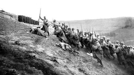 Offensive sur le front de Notre-Dame-de-Lorette, &agrave; Ablain-Saint-Nazaire (Pas-de-Calais), le 15 avril 1915. (AFP )