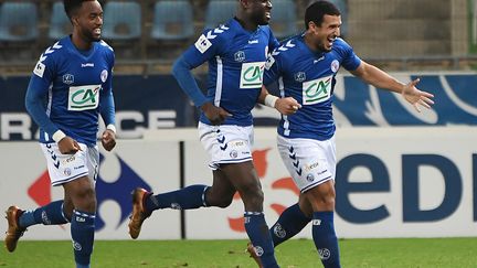 La joie des joueurs du RC Strasbourg (FREDERICK FLORIN / AFP)