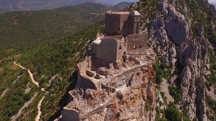 Patrimoine :&nbsp;le village de Cucugnan, haut-lieu du Pays Cathare (France 2)