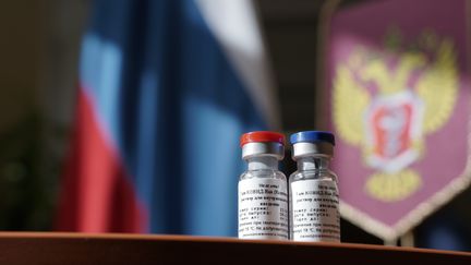 Des doses du vaccin développé par l'institut de recherche russe Gamaleya, à Moscou. (DMITRY KURAKIN / RUSSIA'S HEALTH MINISTRY)