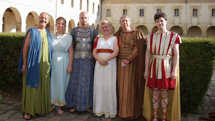 La troupe du Théâtre des deux rives dans "Andomaque" de Racine (juin 2014)
 (Sylvie Pointet)