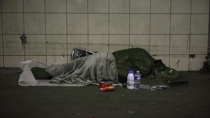 Homeless man on the street.  (illustrative photo) (AMEER ALHALBI / ANADOLU AGENCY)