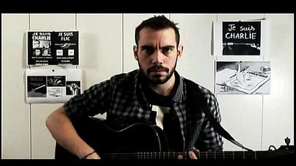 Jean-Baptiste Bullet, auteur de la chanson "Je suis Charlie"
 (capture d&#039;écran du clip de la vidéo de J.B. Bullet)