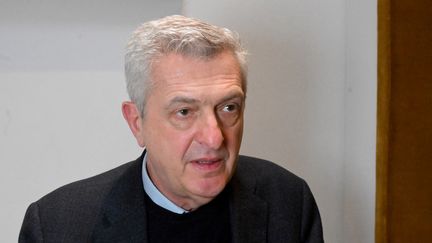 Filippo Grandi, haut-commissaire des Nations unies pour les réfugiés, prend la parole lors de la 60e Conférence sur la sécurité, à Munich (Allemagne), le 18 février 2024. (FELIX HORHAGER / DPA / AFP)