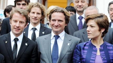 Charles Beigbeder (au centre) et Chantal Jouanno (janvier 2011) (JEAN-PIERRE CLATOT / AFP)