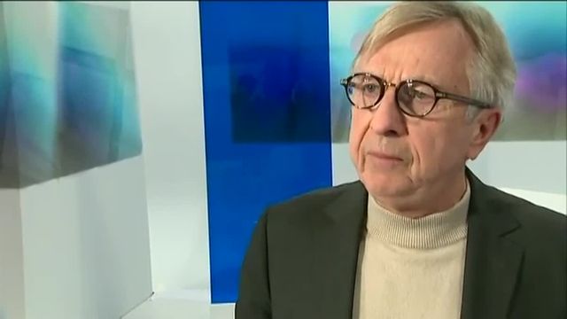 Pour Jean-Pierre Masseret du PS "le retrait c'est en rase campagne, c'est renoncer à tout"