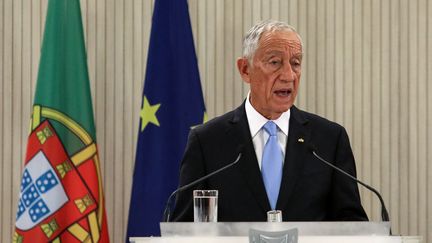 Le président portugais Marcelo Rebelo de Sousa, à Nicosie, à Chypre, le 8 octobre 2022. (YIANNIS KOURTOGLOU / POOL / AFP)