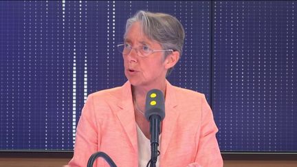 Elisabeth Borne, ministre chargée des Transports, invitée du "8h30 Fauvelle-Dély", vendredi 5 juillet 2019.&nbsp; (FRANCEINFO / RADIOFRANCE)