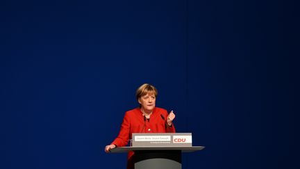 La chancelière allemande Angela Merkel, le 6 décembre 2016, à Essen (Allemagne). (PATRIK STOLLARZ / AFP)