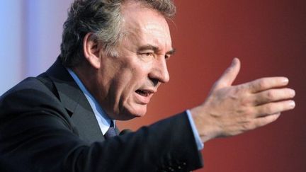 François Bayrou à Pau, le 10 décembre, lors de son premier meeting de campagne. (PIERRE ANDRIEU / AFP)