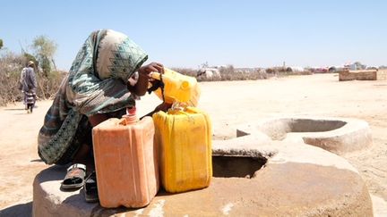 Un camp de réfugiés climatiques à Ainabo. (NATHANAEL CHARBONNIER / RADIO FRANCE)