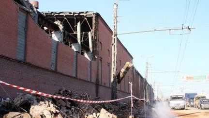 Une usine de zinc à Tcheliansky (Oural), après une chute de météorites, le 15 février 2013. (AFP/RIA NOV0STI/NIKOLAY SEREDIN)