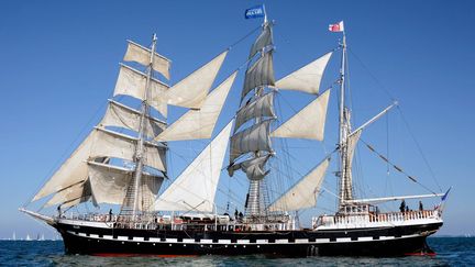 LA TRINITE SUR MER / LE 05/04/15 37e édition. Le Spi Ouest-France Intermarché 2015 Le Belem
	 
 (PHOTOPQR/OUEST FRANCE / MARC OLLIVIER )