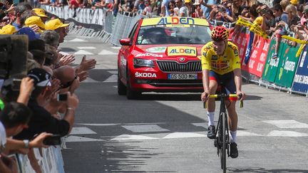 Tobias Foss, dernier vainqueur du Tour de l'Avenir en 2019. (THIERRY GUILLOT / MAXPPP)