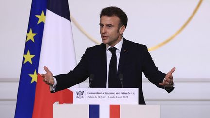 Emmanuel Macron lors de son discours sur la fin de vie, à l'Elysée, à Paris, le 3 avril 2023. (AURELIEN MORISSARD / AFP)