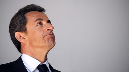 &nbsp; (Selon son entourage, Nicolas Sarkozy devrait annoncer sa décision de se présenter ou non aux prochaines éléctions de son parti dans quinze jours © REUTERS/Pool new)